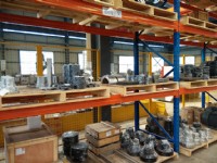 仓储(Warehouse)